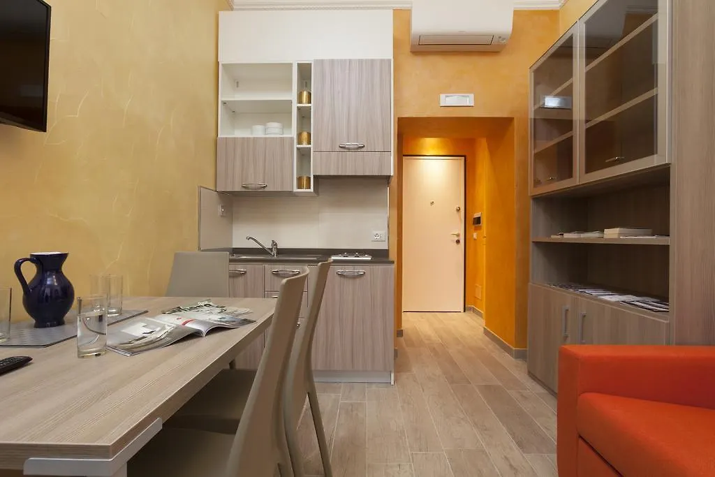 Jackie'S Apartments-1